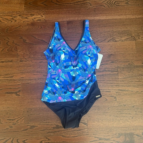 ‼️SALE ‼️ NWT Sunmarin Gorgeous swimsuit in Multi-Color Blue C Cup / Size 16 - Picture 3 of 9